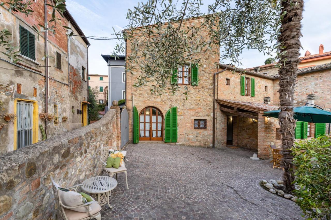 Lajatico Rentals - Casa Di Alice Nel Borgo المظهر الخارجي الصورة